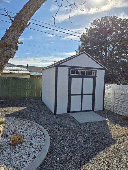 Building Photo - 2285 W 5950 S