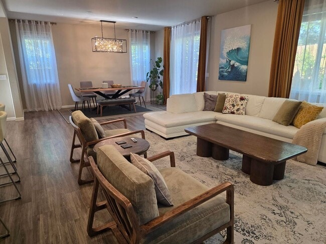 Building Photo - Gig Harbor McCormick Creek Phase 2 - 4 bedroom 3 bathroom 2831 sq ft well maintained home! Avail ...