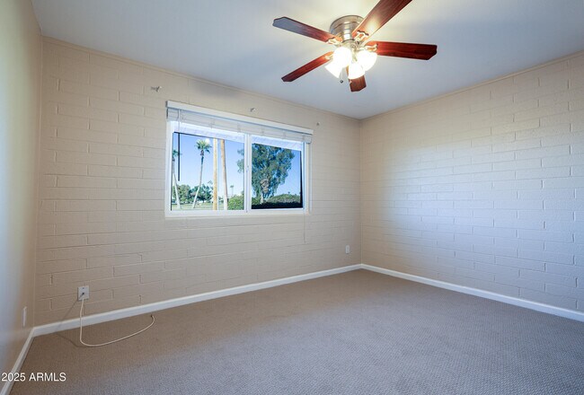 Building Photo - 10530 W Alabama Ave