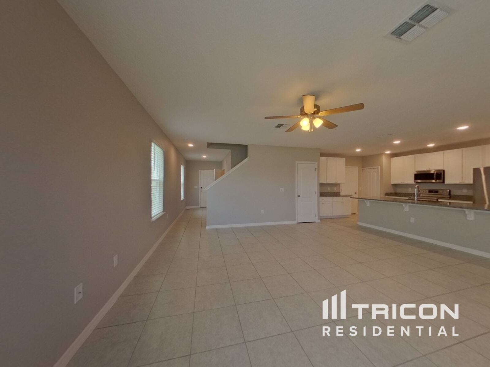 Building Photo - 4321 Desert Rose Ave