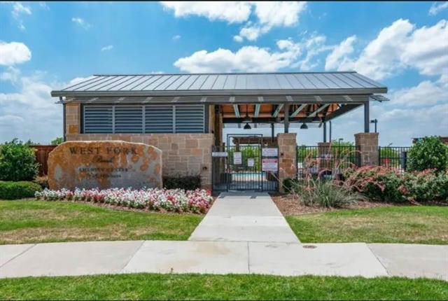 Building Photo - 2409 Buelingo Ln