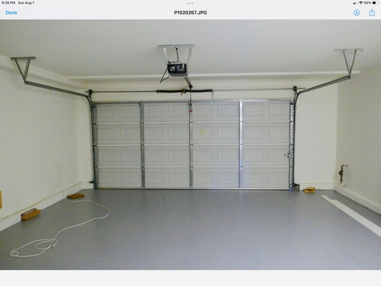 Building Photo - 13746 Gateway View Dr