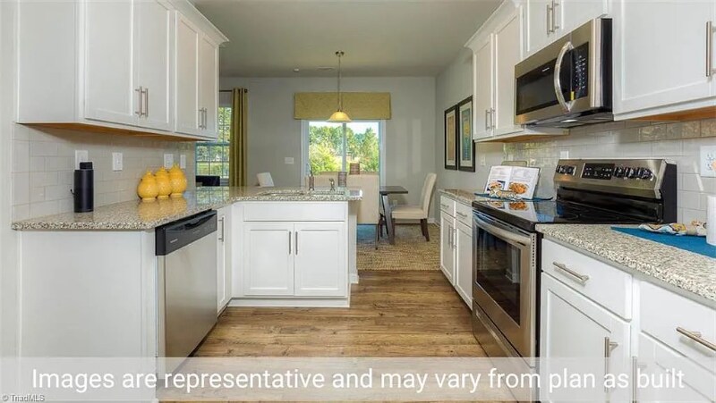 Building Photo - 3696 Waterford Oak Ct