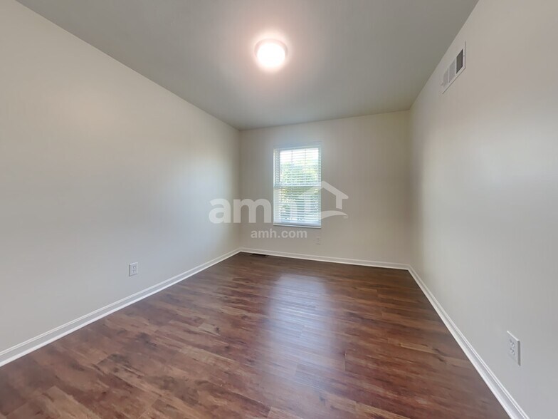 Building Photo - 6254 Elderberry Ct