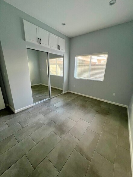 Building Photo - 1040 Ruberta Ave