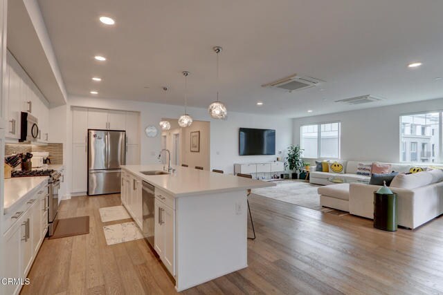 Building Photo - 2810 Wagon Wheel Rd
