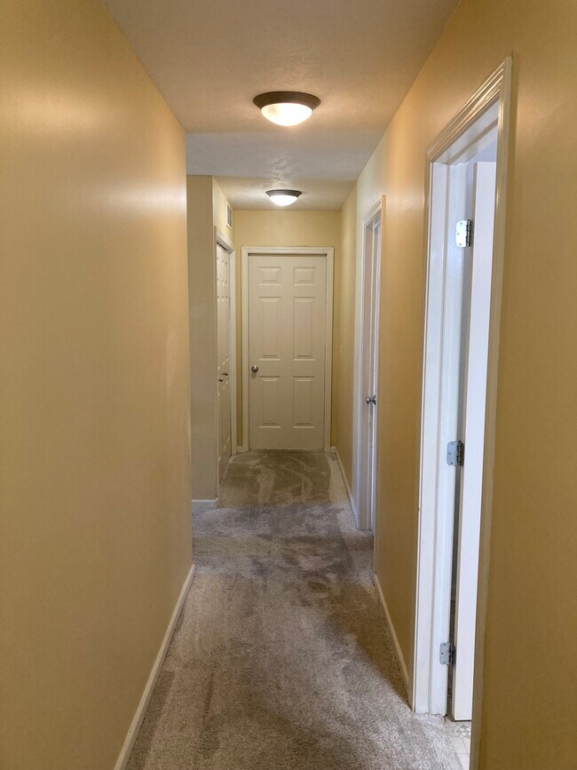 Building Photo - 4555 Cider Wood Dr NW