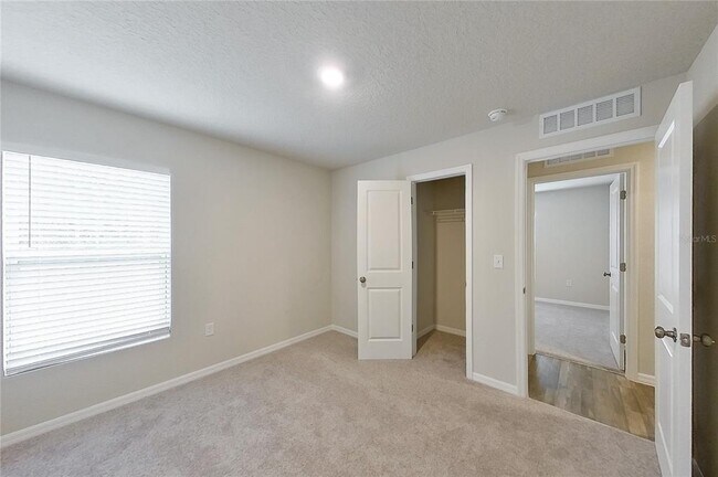 Building Photo - 8755 N Nobleton Way