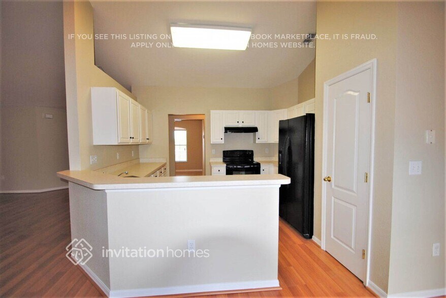 Building Photo - 2719 Highlands Creek Dr
