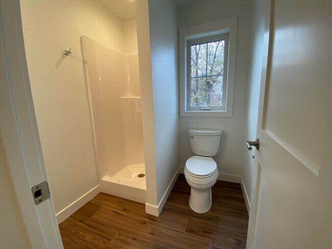 Building Photo - 389