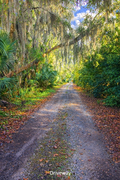 Building Photo - 524 N Wilderness Trl