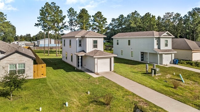 Building Photo - 1044 Rd 5203