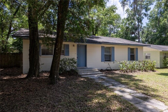 Primary Photo - 1239 NW 33rd Pl