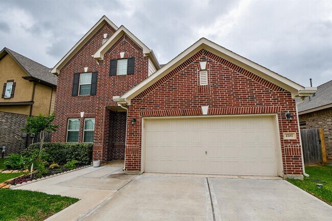 Building Photo - 2707 Dry Creek Dr