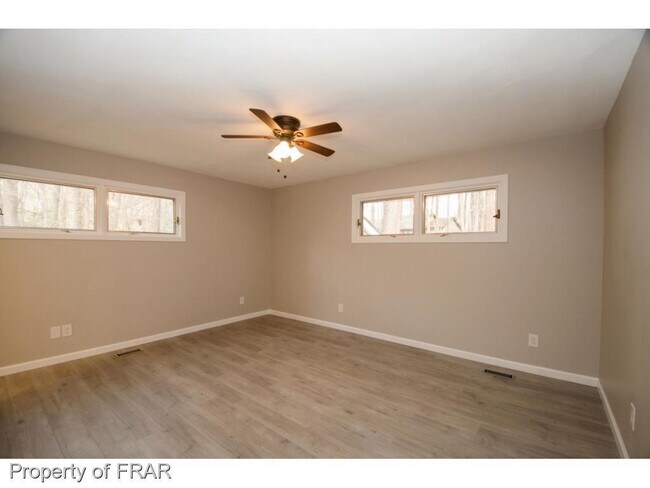 Building Photo - 1710 Chateau Cir