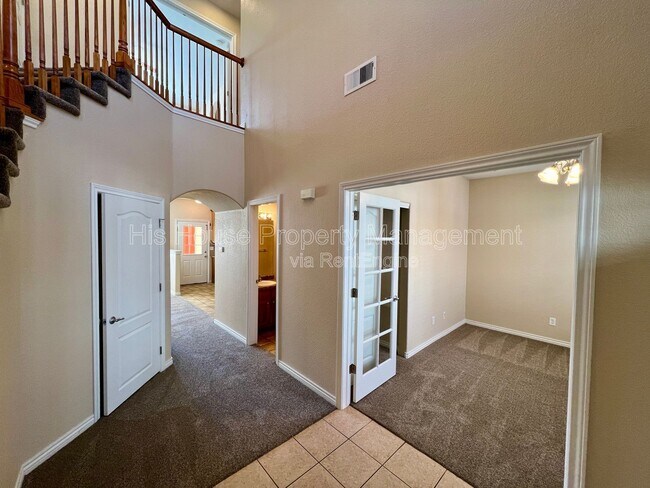 Building Photo - 5551 W 29th St