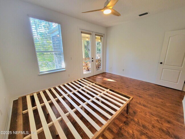 Building Photo - 1036 Saltwater Cir