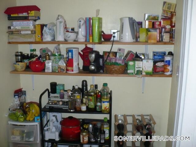 Building Photo - 40 Cedar St