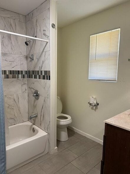 Building Photo - 133 LA-1077