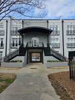 Building Photo - 502 Pryor St SW