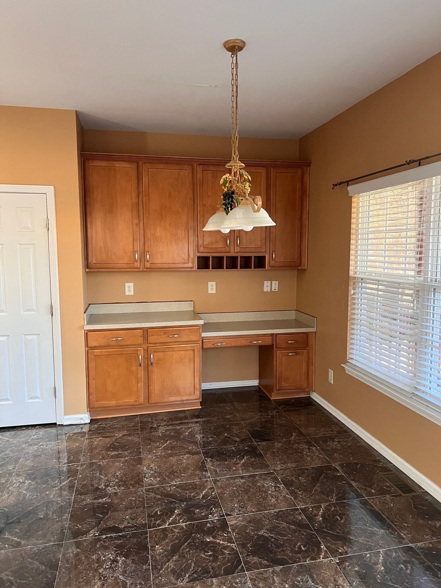 Building Photo - 4700 Porchaven Ln