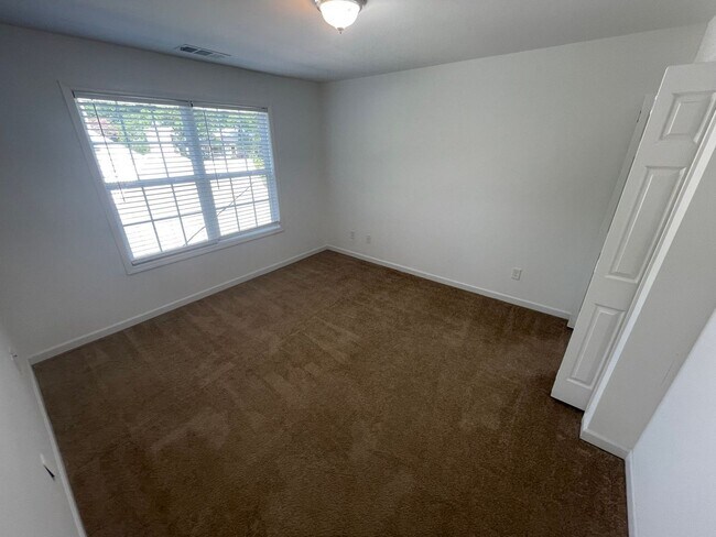 Building Photo - PRE-LEASING FOR AUGUST 2026!