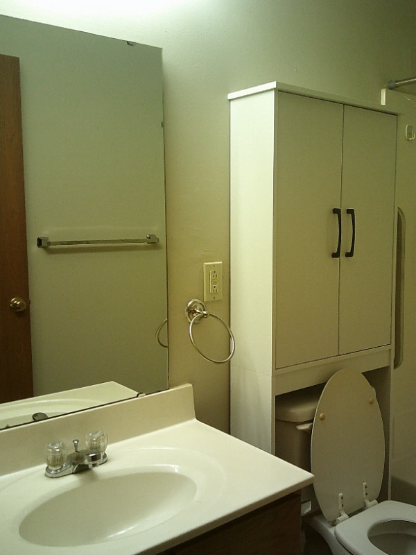 Building Photo - 400 Tella Jane Ln