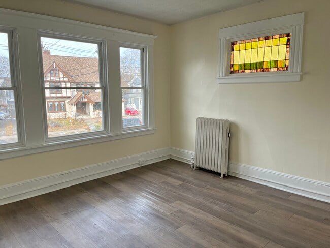 Building Photo - 2449 North Ave