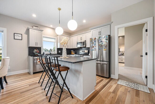 Building Photo - 3760 Jason Ridge Ln SW