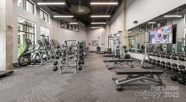 Building Photo - 145 New Bern St