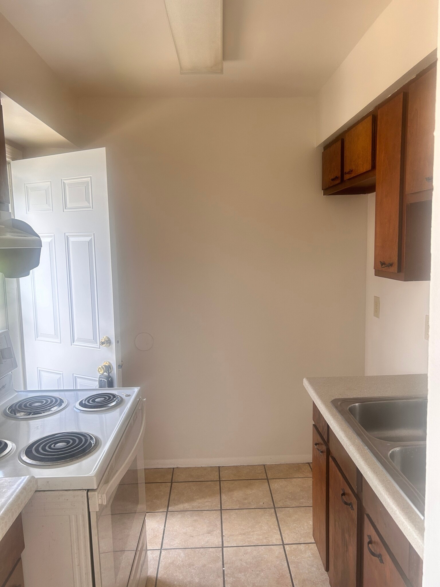 Kitchen - 4336 Fair Oaks Rd