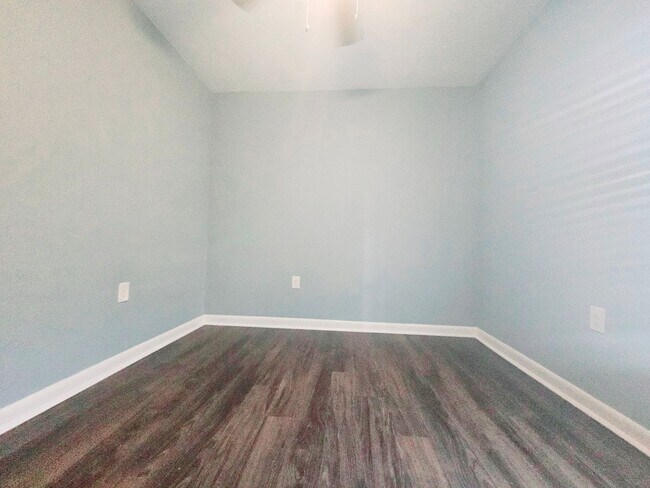 Building Photo - 6441 Rutherglen Dr