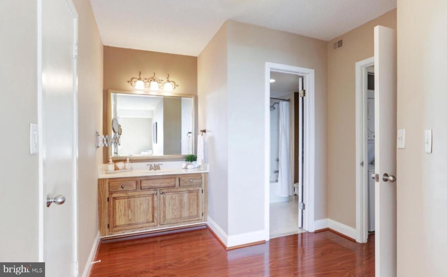 Building Photo - 5505 Seminary Rd