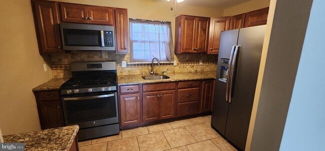 Building Photo - 409 Dove Ct