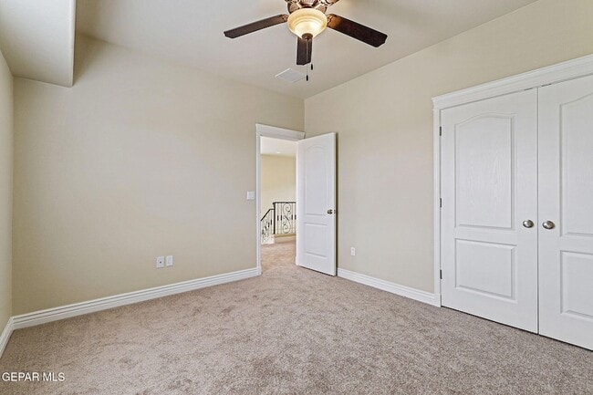 Building Photo - 6285 Wildwood Ct