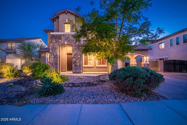 Building Photo - 2681 E Hampton Ln