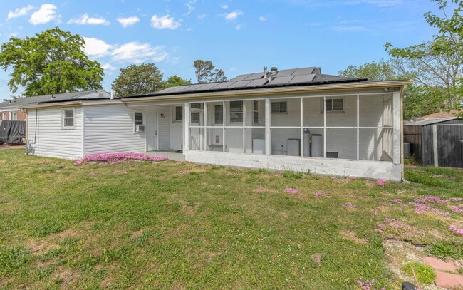 Building Photo - 8308 Nathan Ave