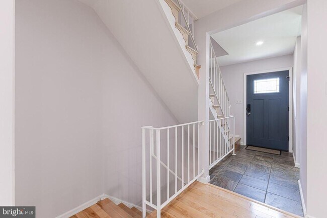 Building Photo - 7907 Pebble Brook Ct