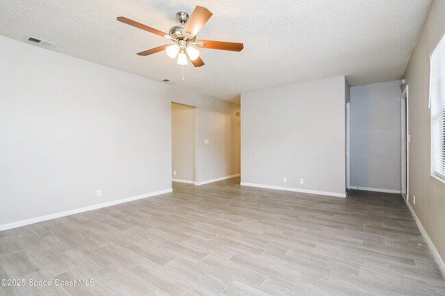 Building Photo - 4440 Olympic Dr