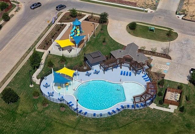 Building Photo - 8445 Fawn Creek Dr