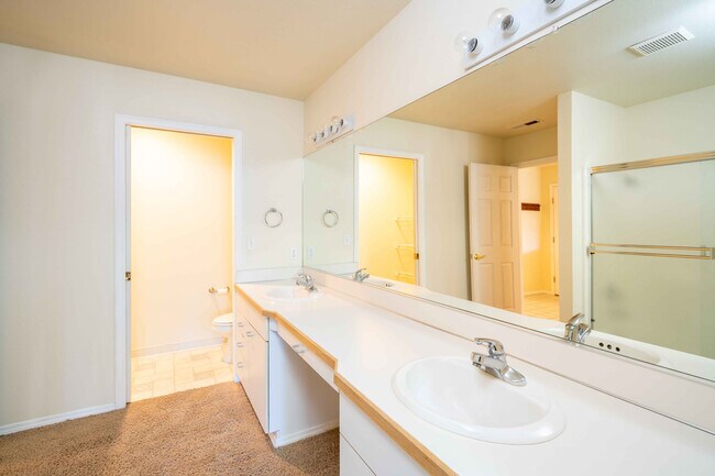 Building Photo - Spacious 2 Master Suites with Bonus Loft A...