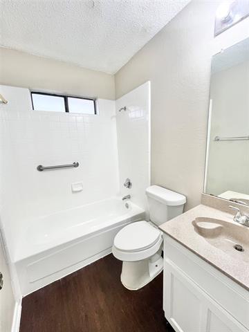 Building Photo - 216 Freedom Ln