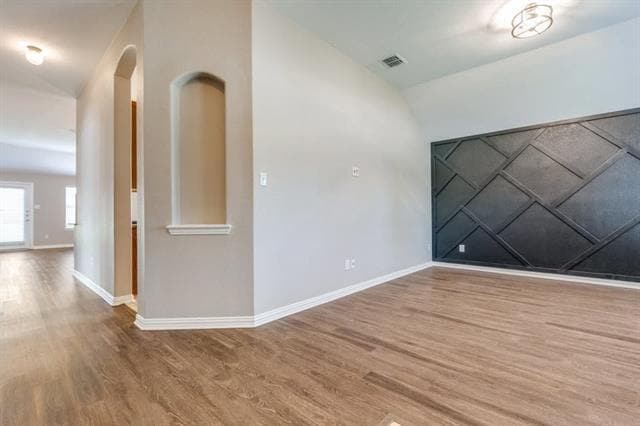 Building Photo - 2333 Aurora Dr