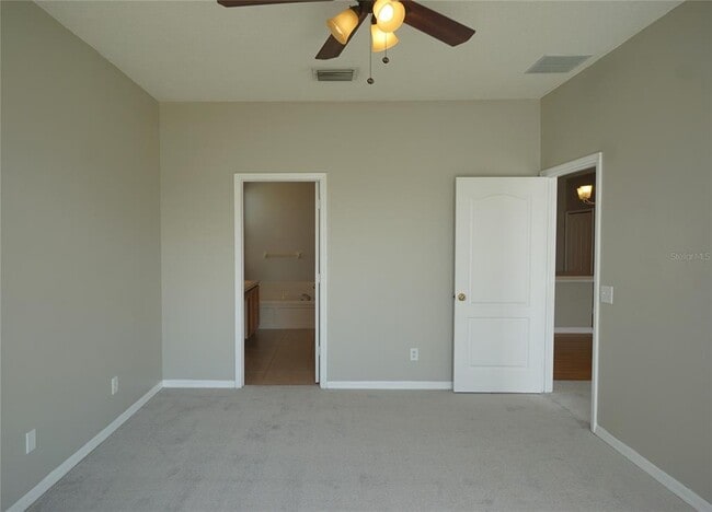 Building Photo - 10205 Goldenbrook Way