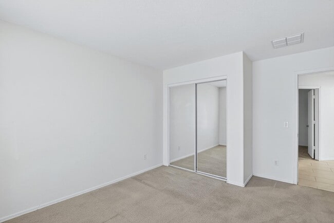 Building Photo - 6550 S 44th Ave