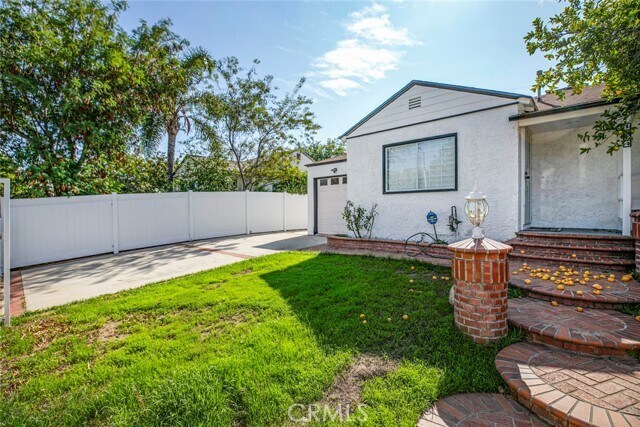 Building Photo - 15024 Marson St