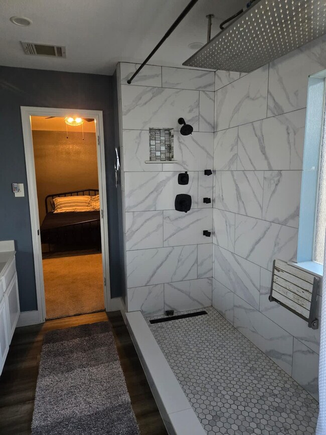 Building Photo - 209 Hardwicke Ln