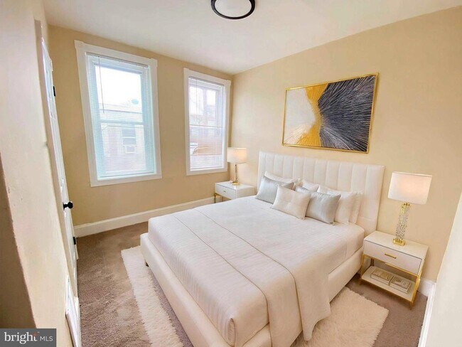 Building Photo - 3543 Stouton St