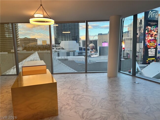 Building Photo - 3726 S Las Vegas Blvd