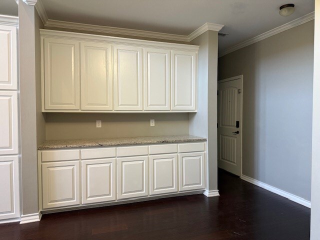 Building Photo - 3001 Pointer Ln